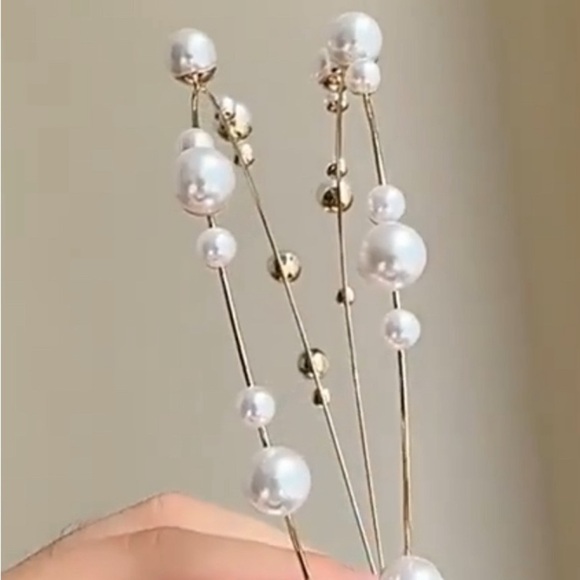 New double row faux pearl Headpiece Wedding  ✨💕✨ - Picture 2 of 6